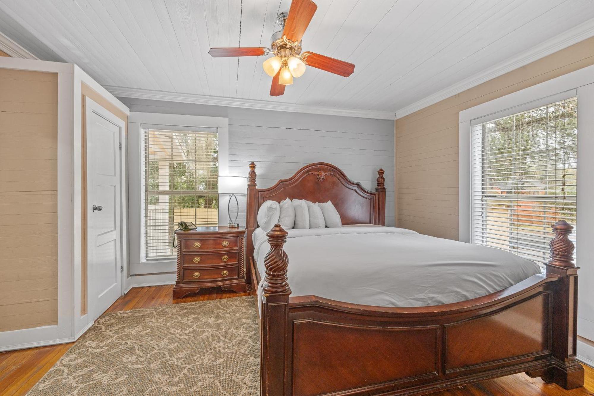 Coombs Inn & Suites Apalachicola Esterno foto